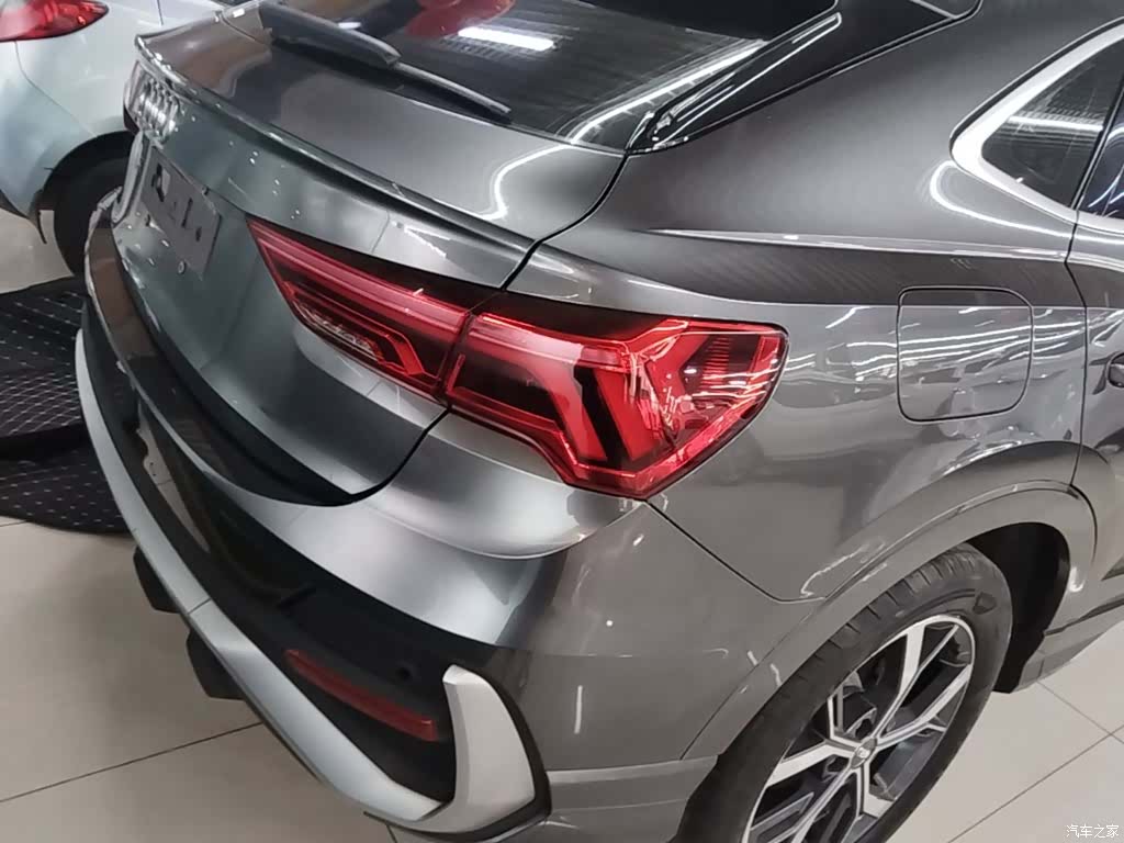 Audi Q3, 2023 24
