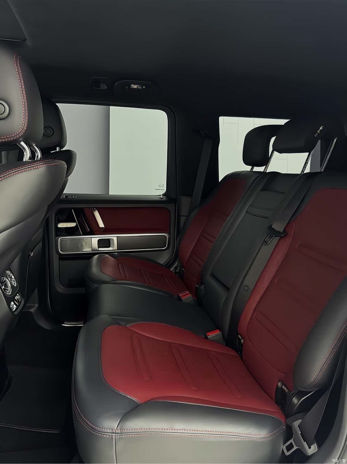 Mercedes-Benz G-Class, 2020 9