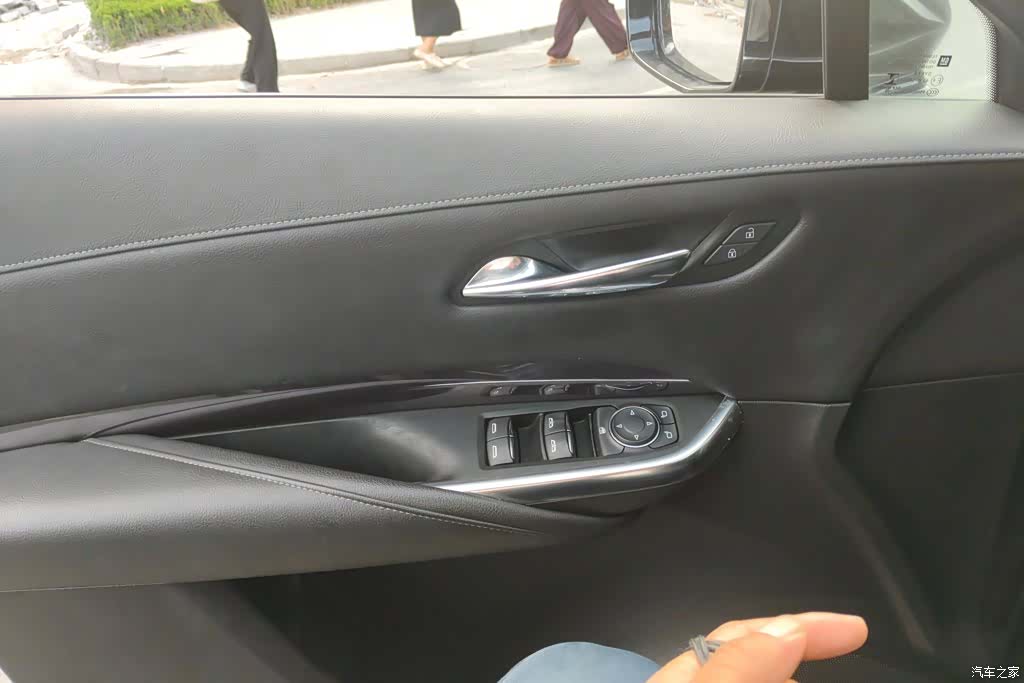 Cadillac XT4, 2020 7