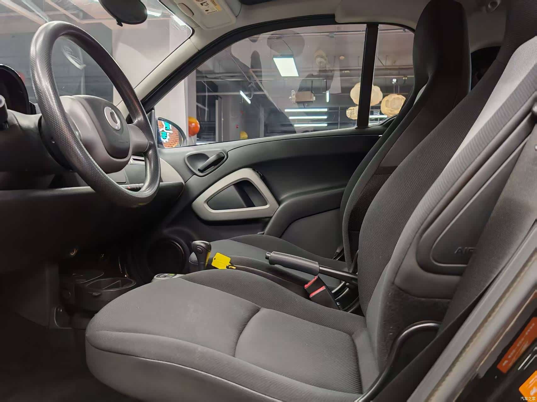 Smart Fortwo, 2014 19