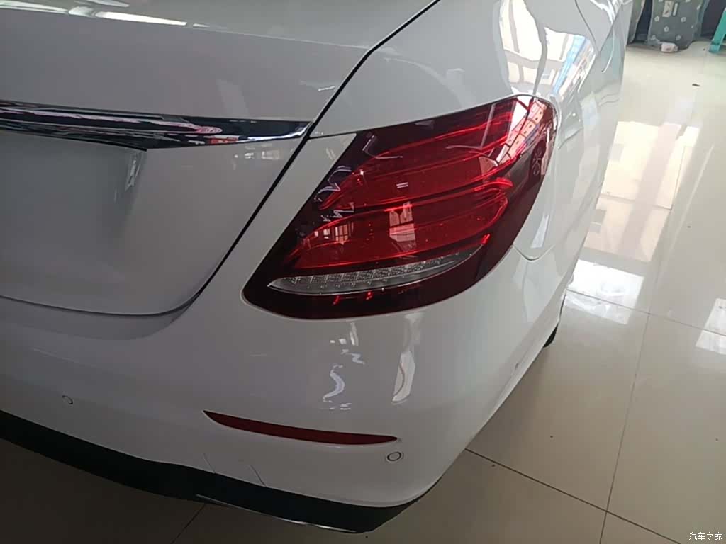 Mercedes-Benz E-Class, 2017 8