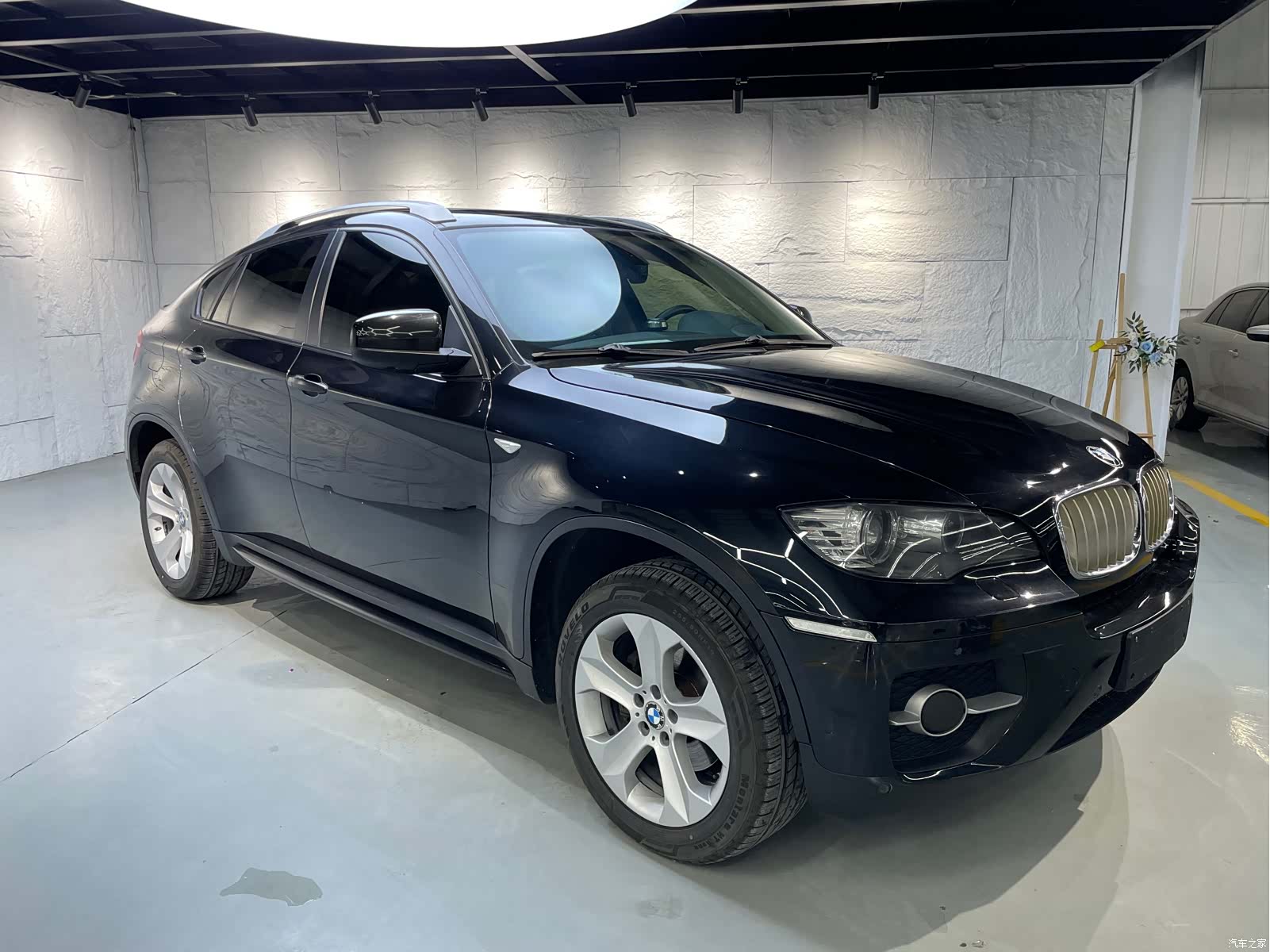 BMW X6, 2011 3