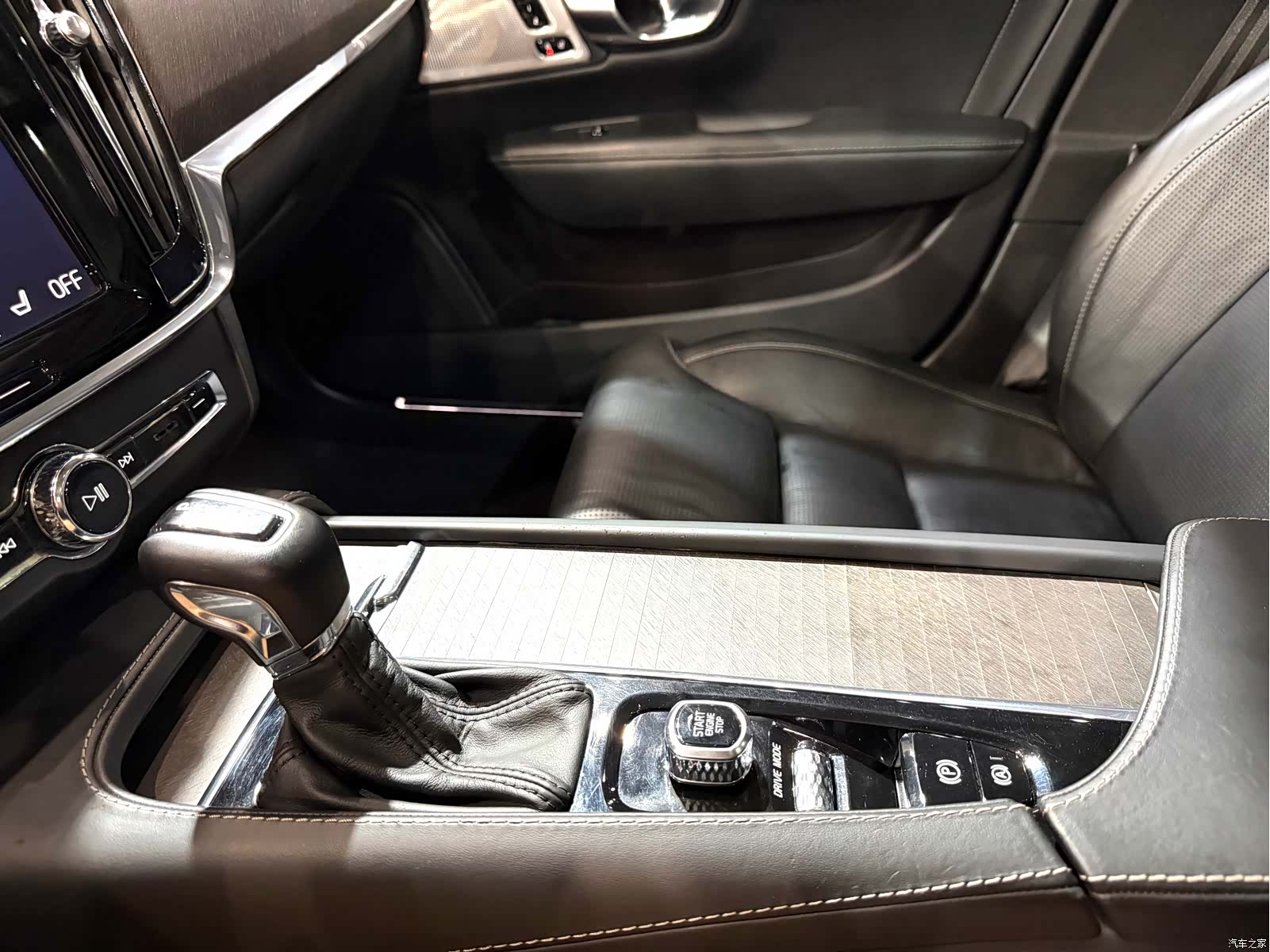 Volvo V90, 2018 27