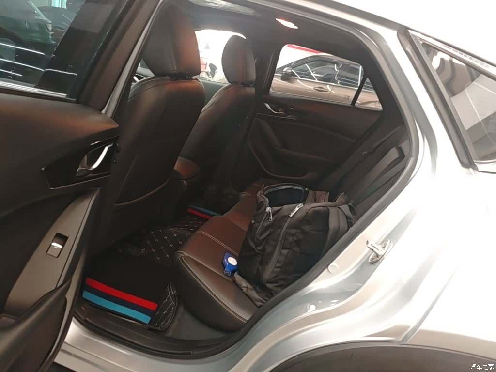 Mazda CX-4, 2022 17