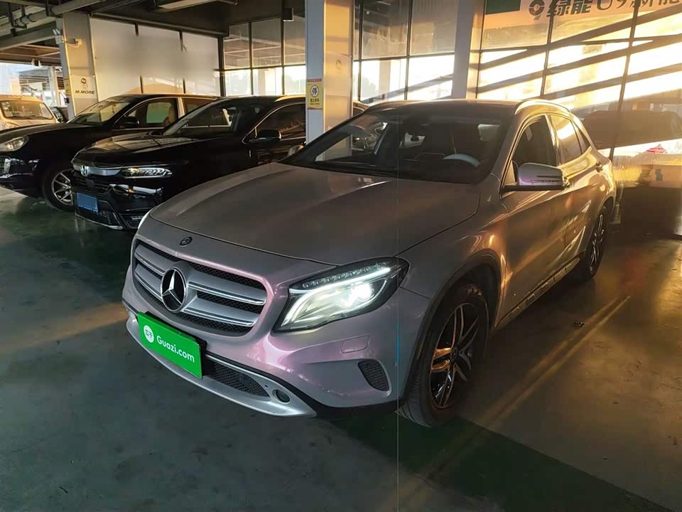 Mercedes-Benz GLA