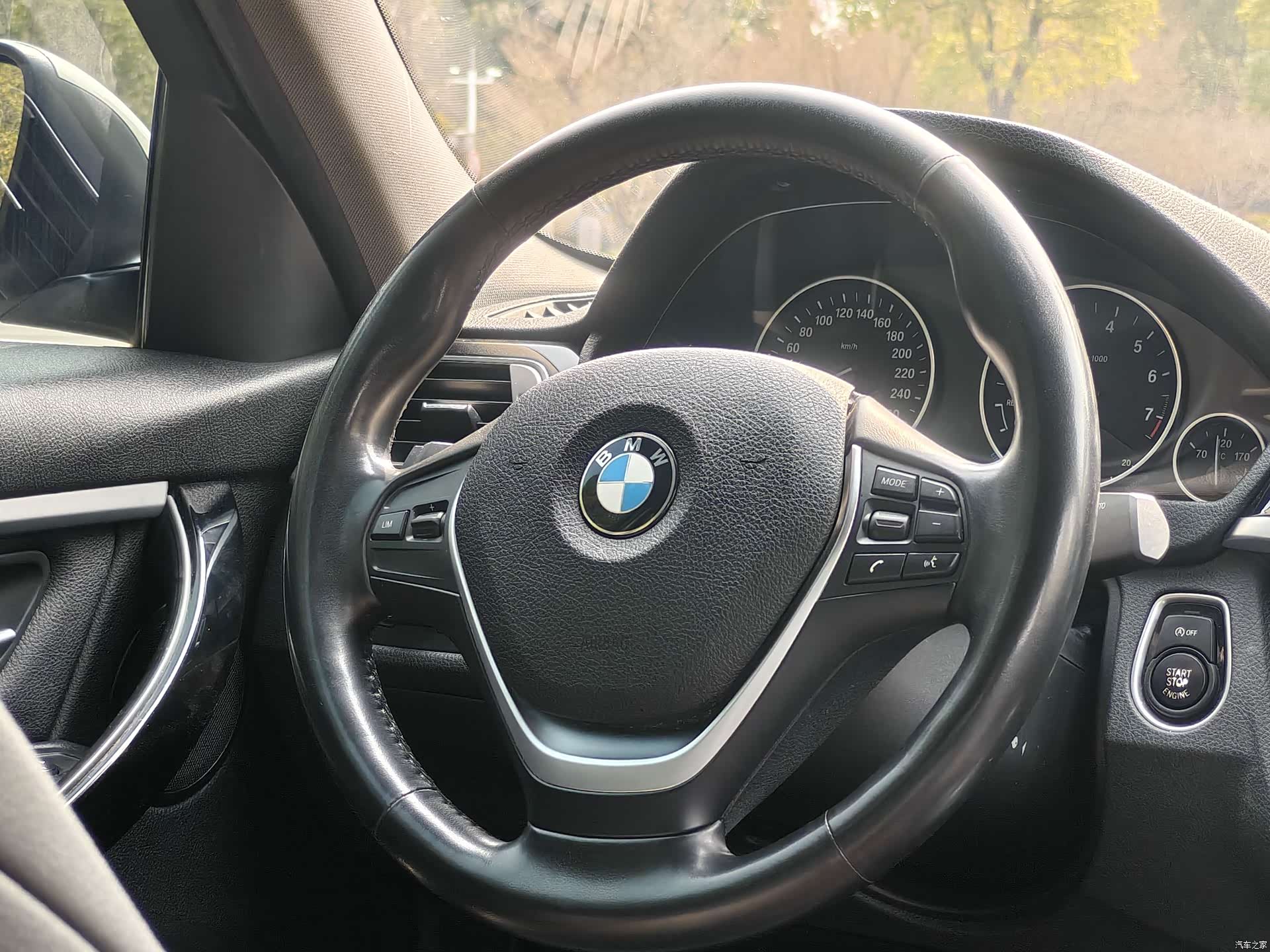 BMW 3 Series, 2017 12