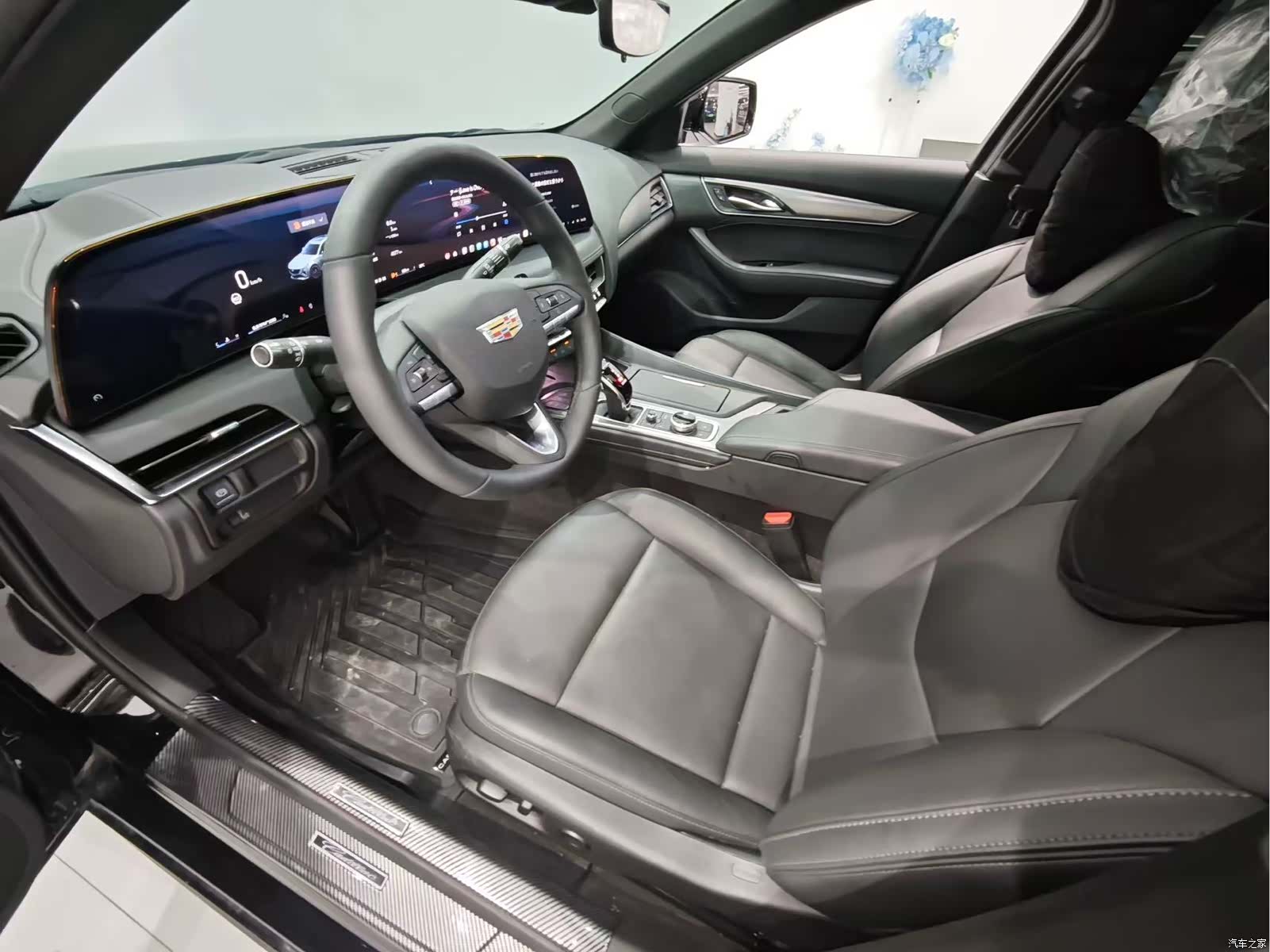 Cadillac CT5, 2026 9