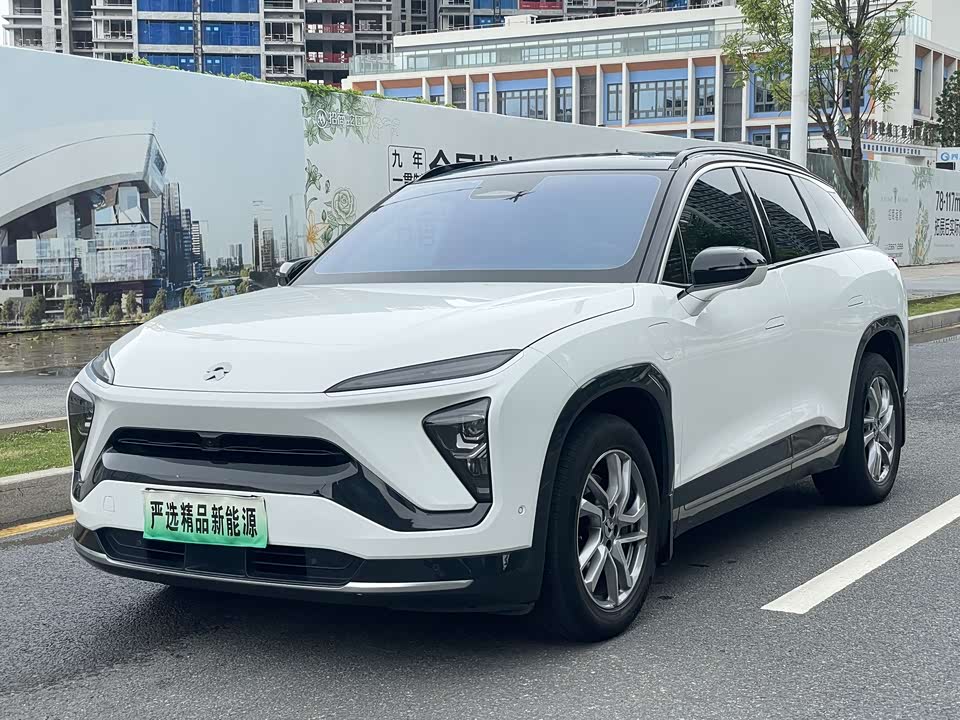 NIO ES6