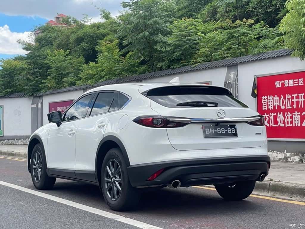 Mazda CX-4, 2023 4