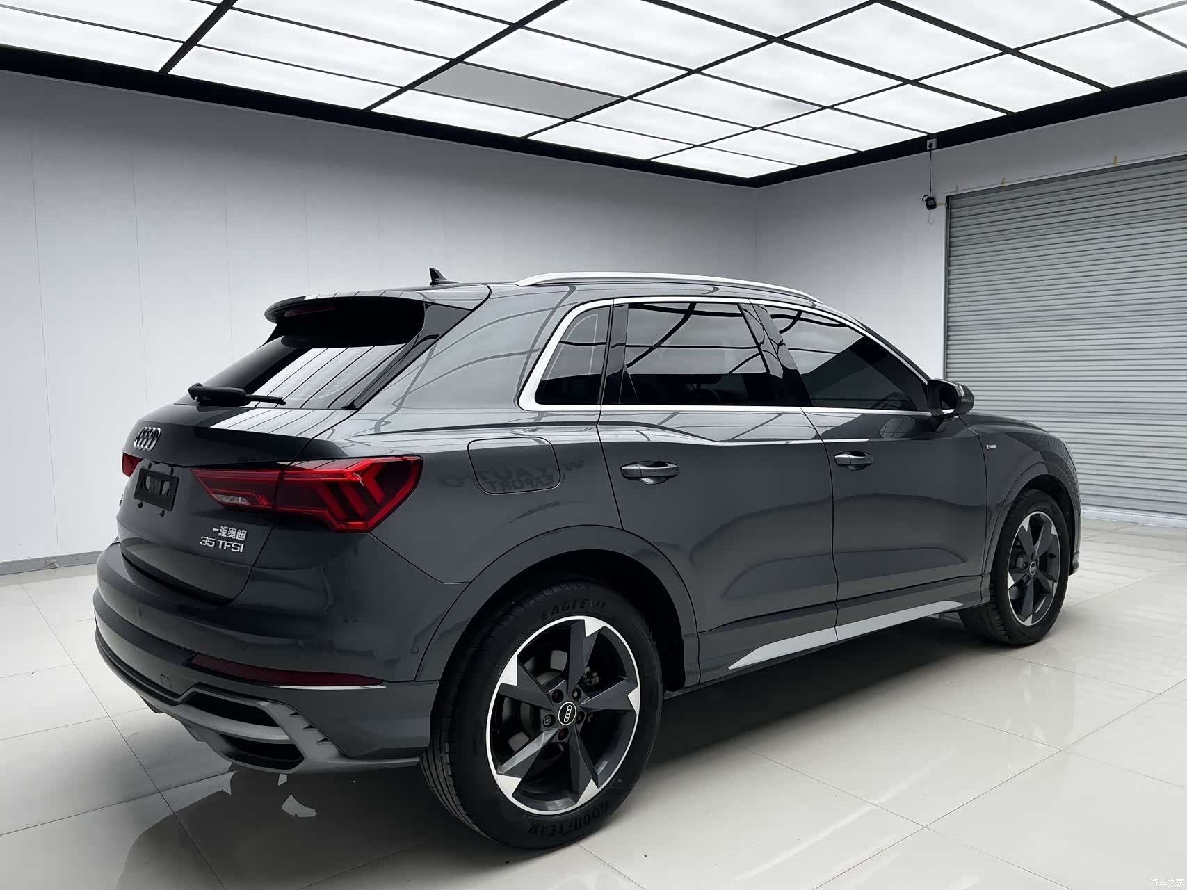 Audi Q3, 2022 4
