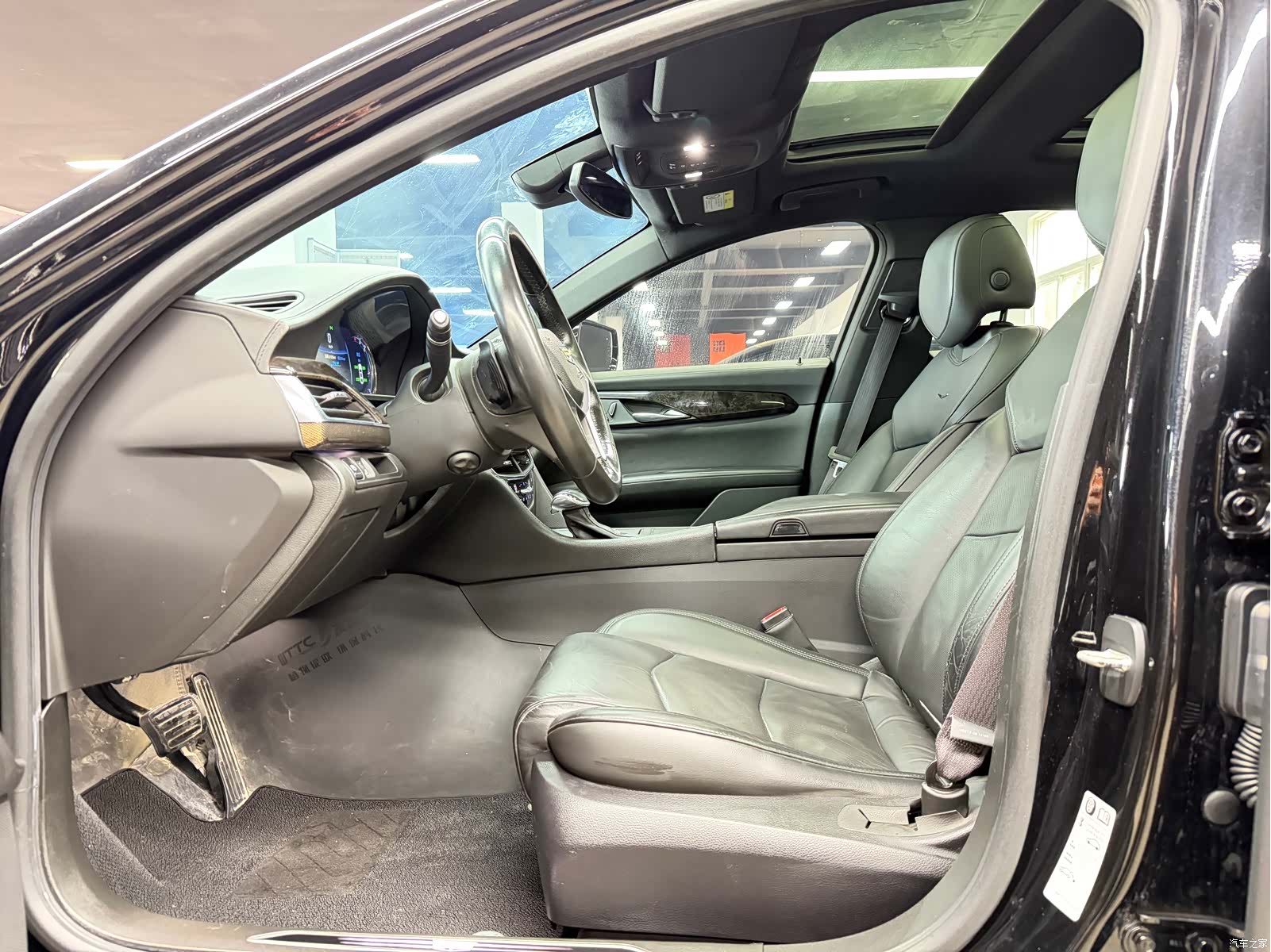 Cadillac CT6, 2017 4
