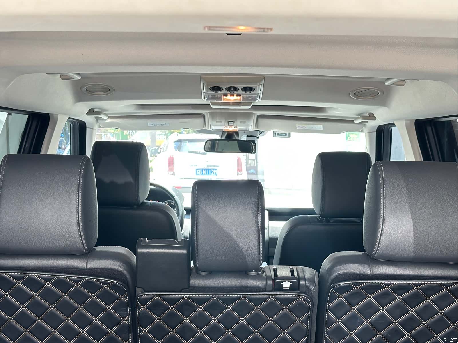 Land Rover Discovery, 2016 18