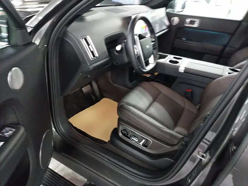 Li Auto Ideal L9