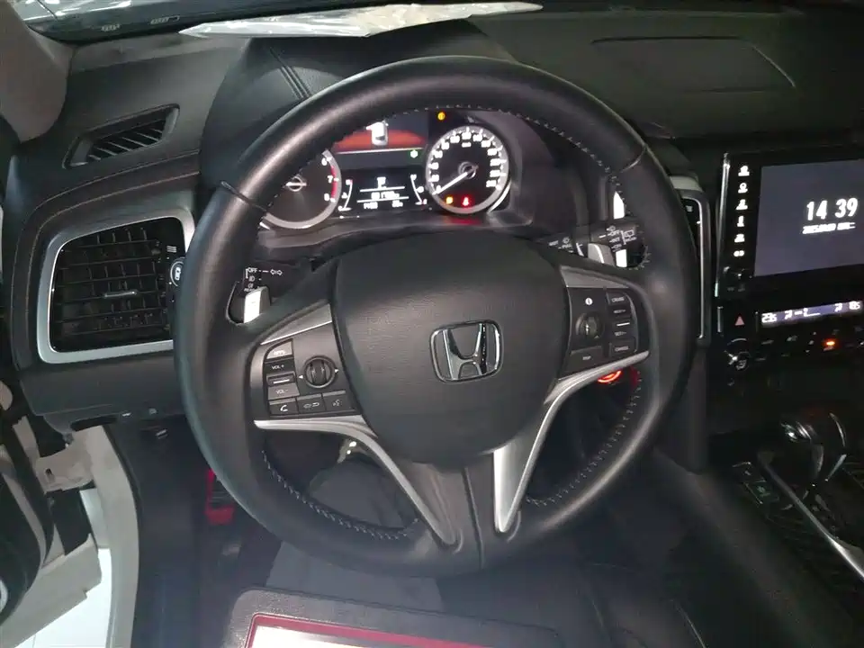 Honda UR-V