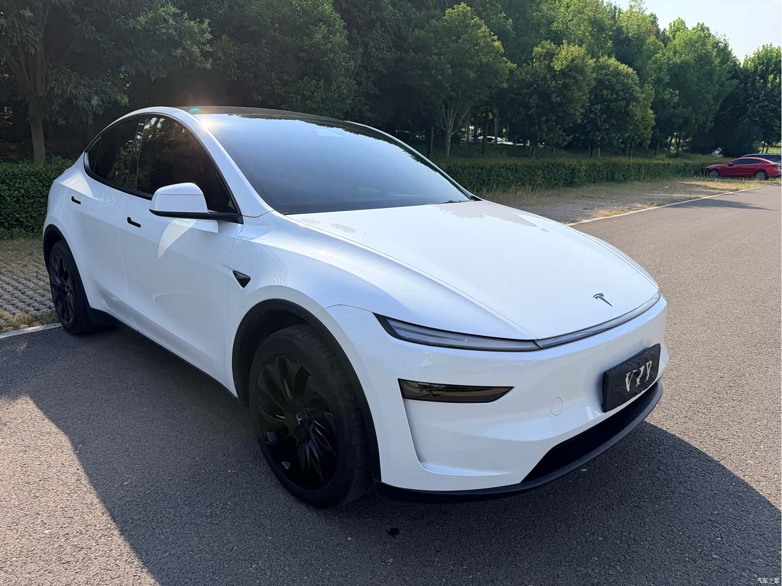 Tesla Model Y, 2026 3