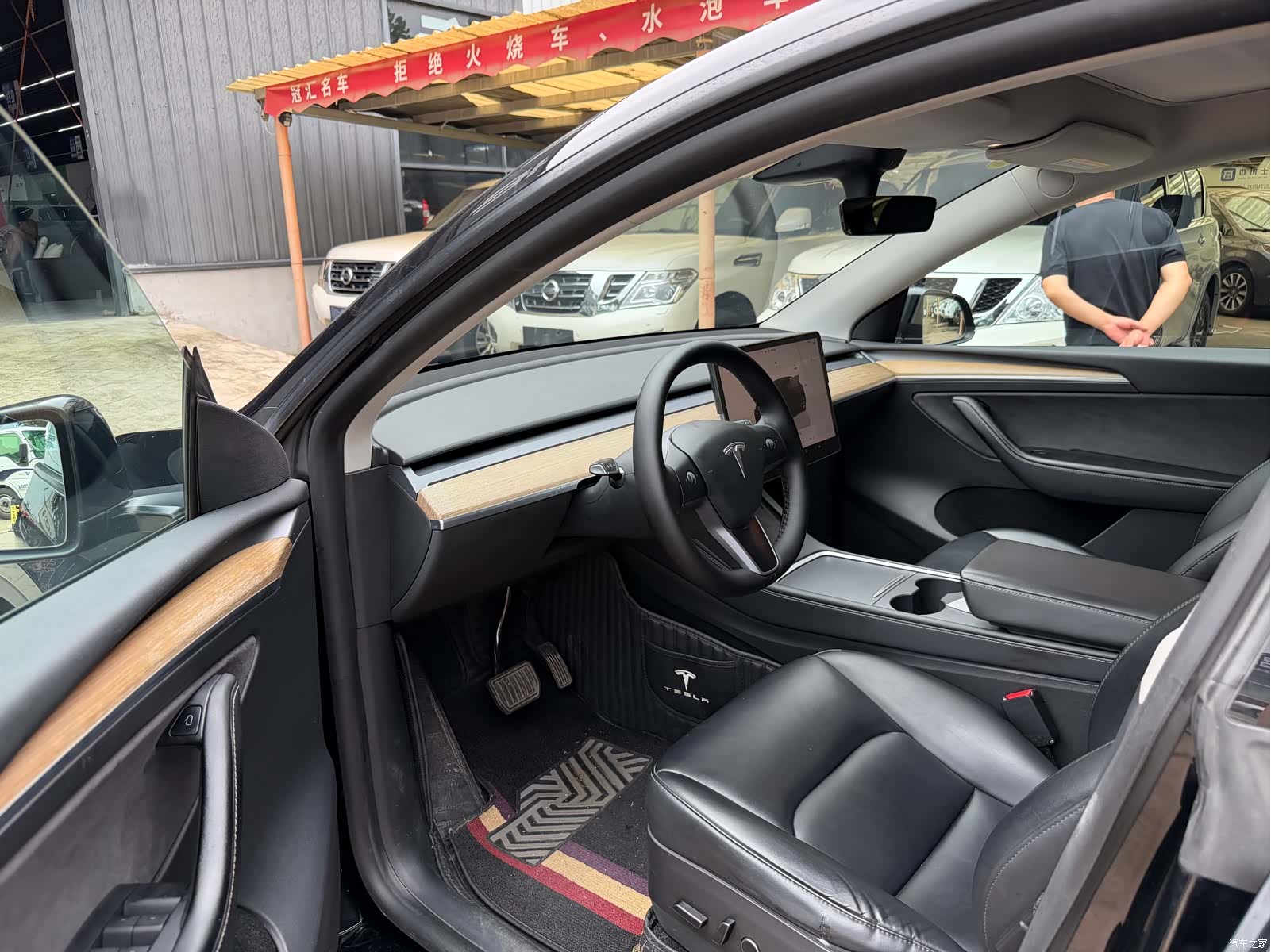 Tesla Model Y, 2022 6