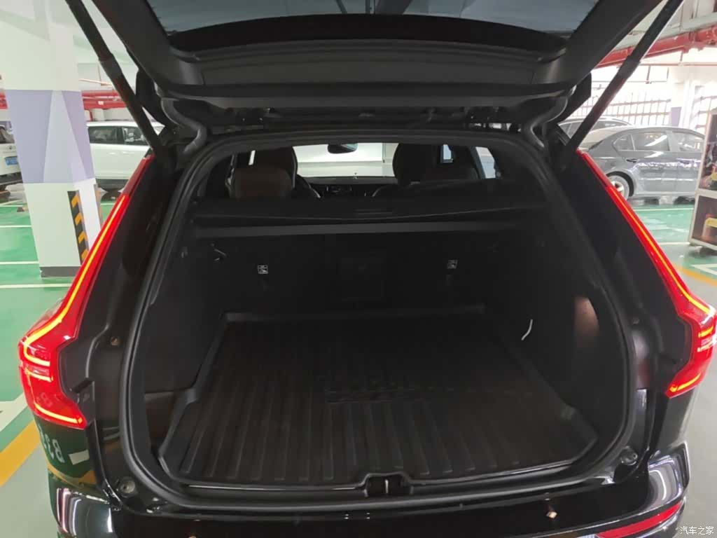 Volvo XC60, 2021 19