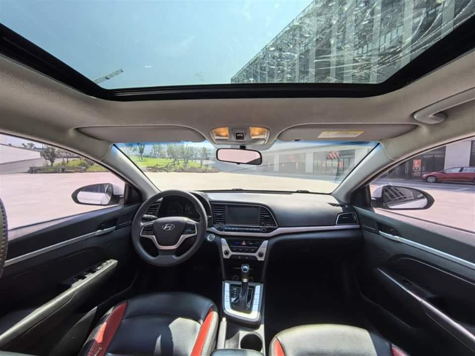 Hyundai Lead
