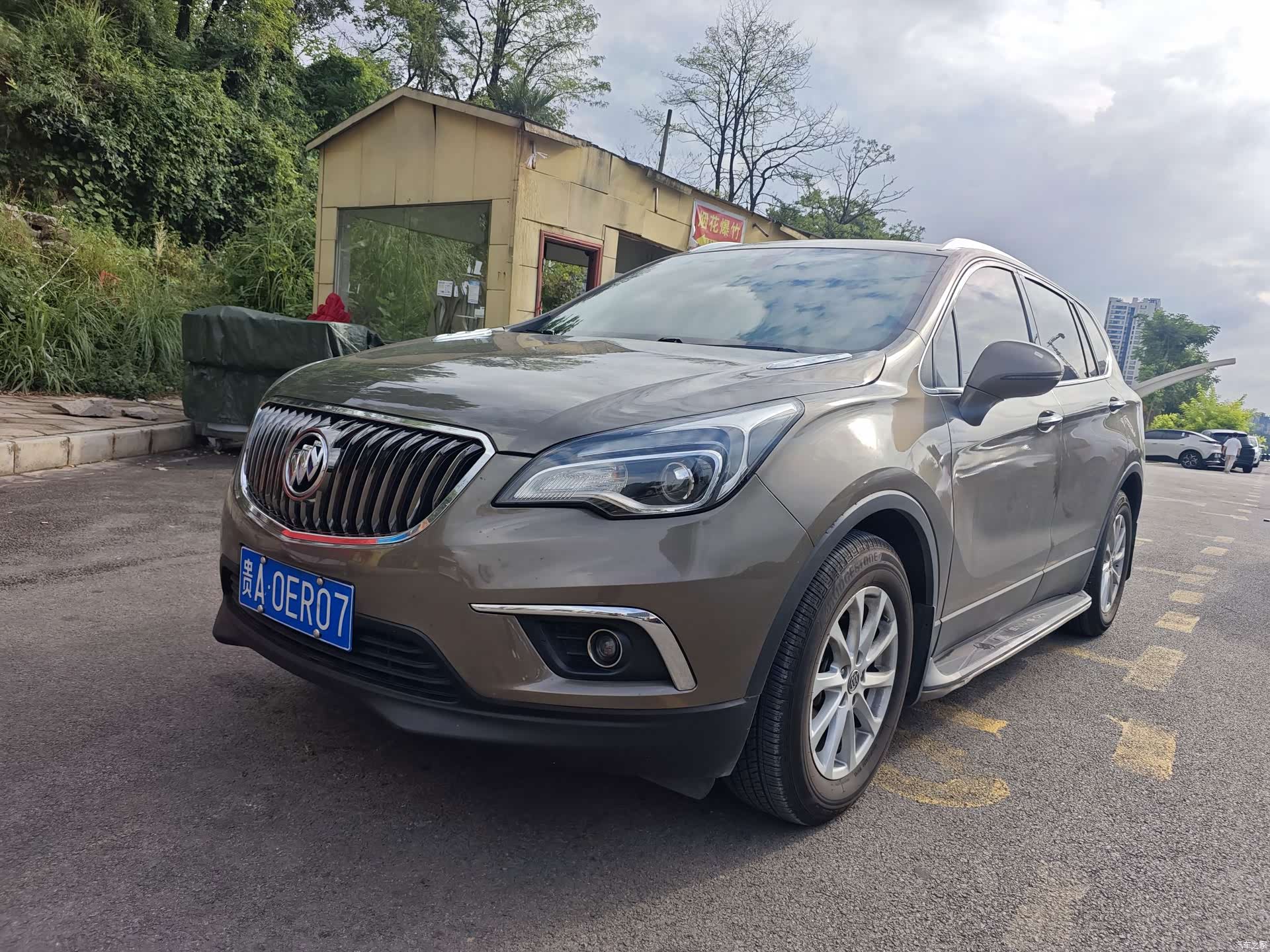 Buick Envision Plus, 2016 1