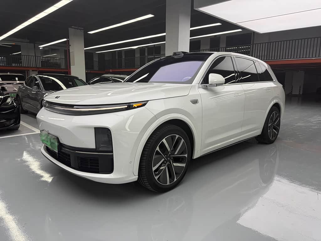 Li Auto L7