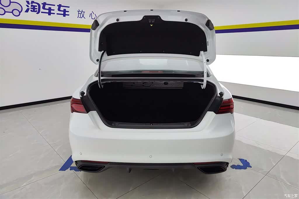Geely Binray, 2021 4