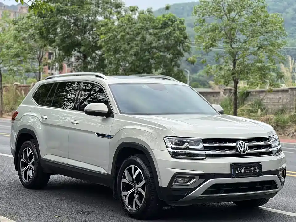 Volkswagen Tourang