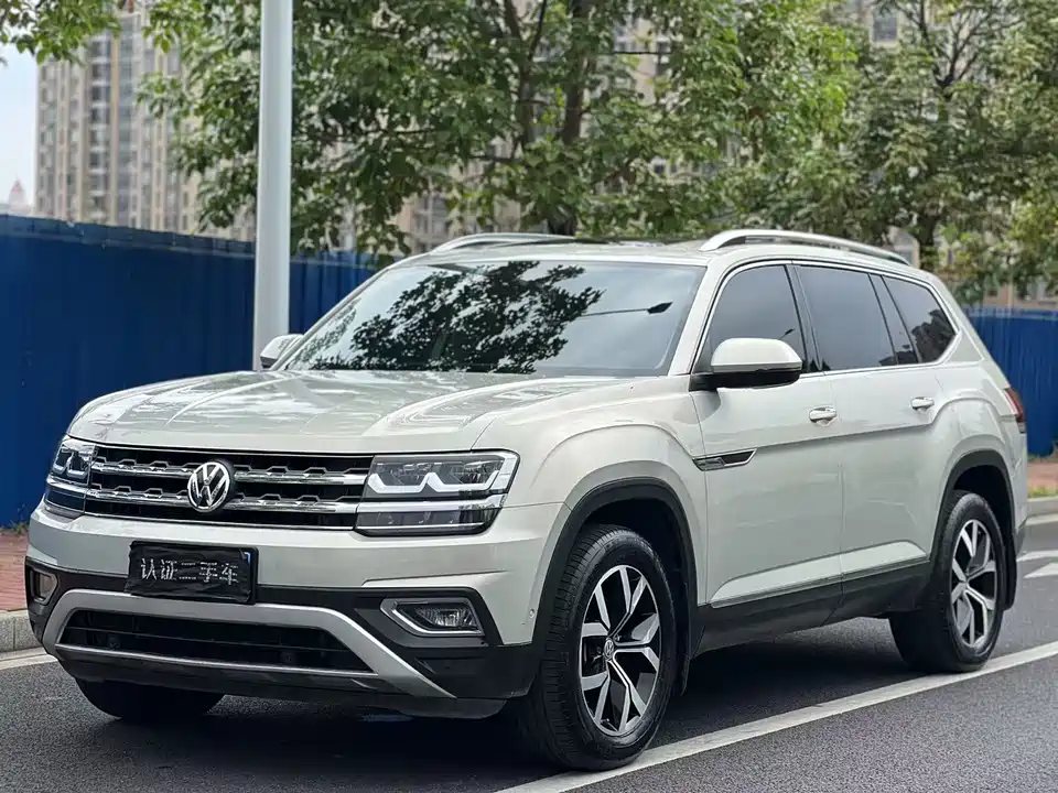 Volkswagen Tourang