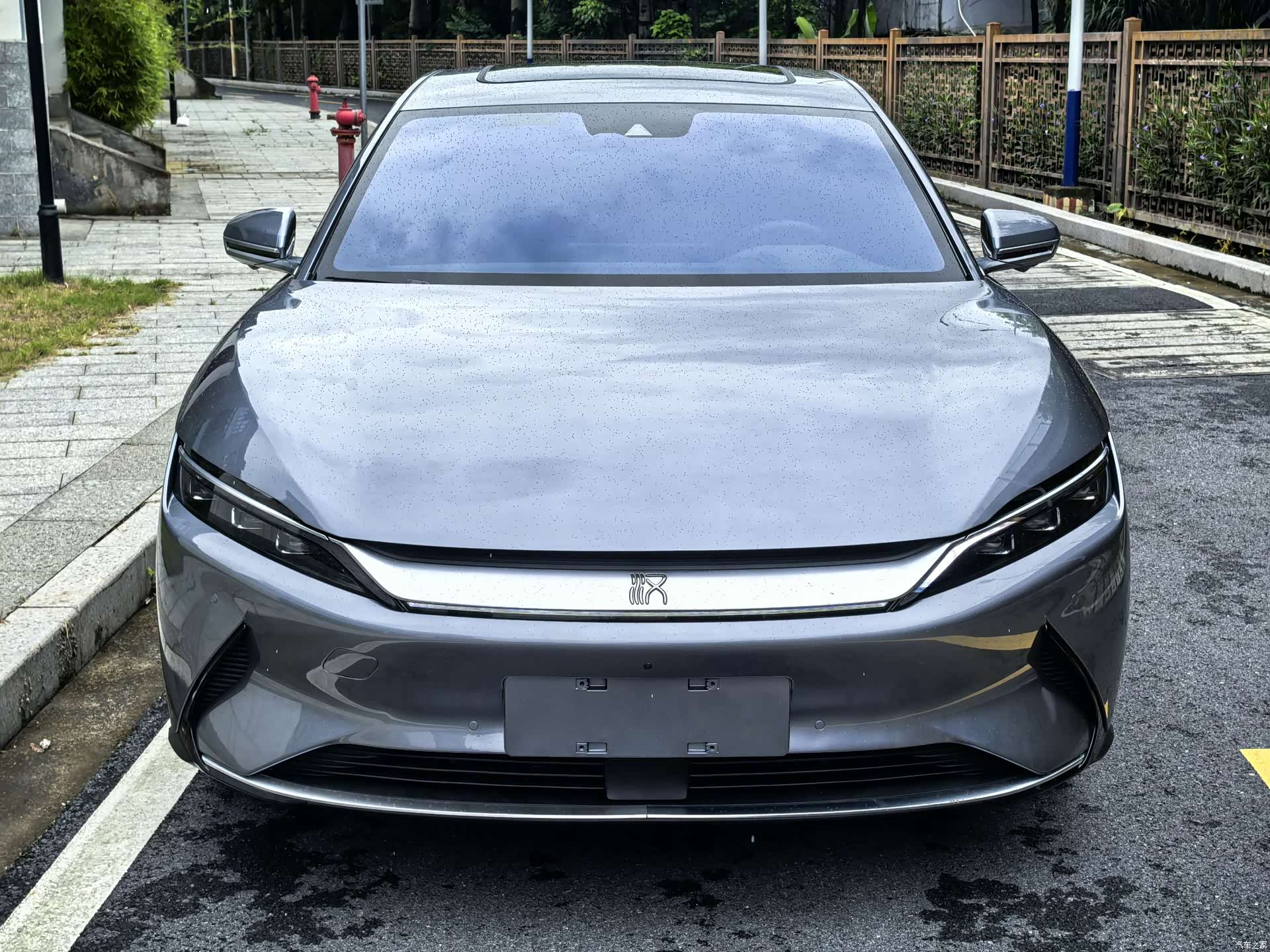 BYD Han, 2022 2