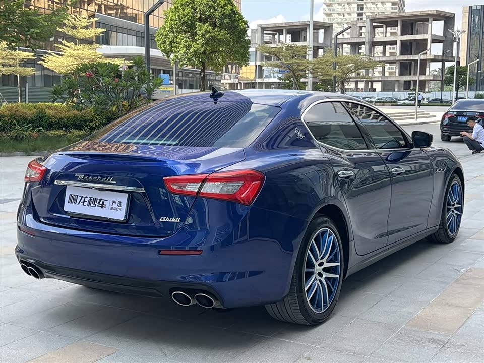 Maserati Ghibli