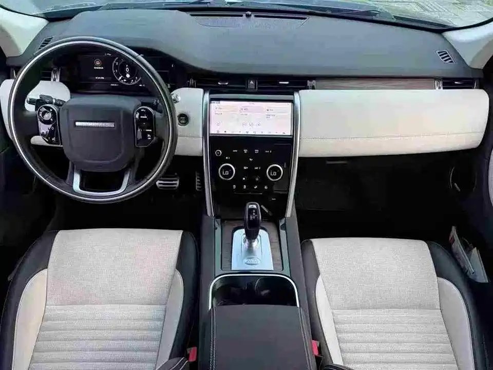 Land Rover Discover sports