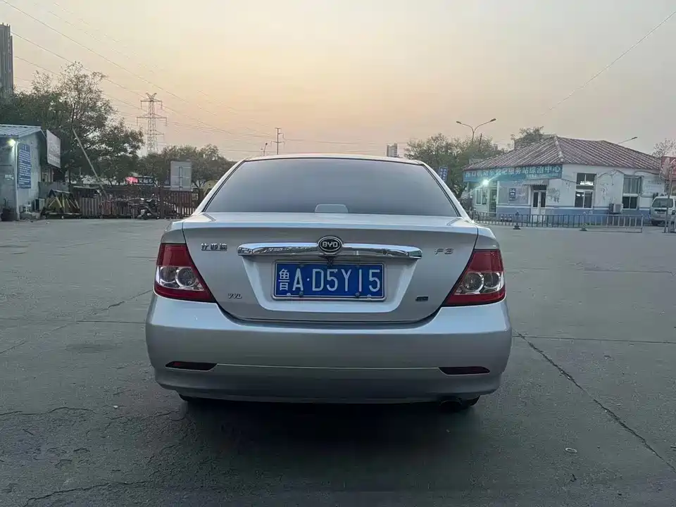BYD F3