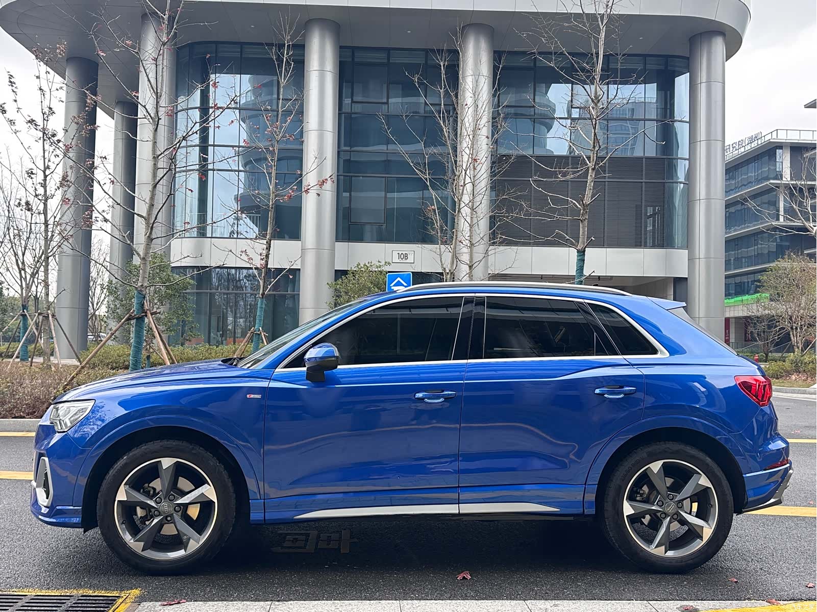 Audi Q3, 2020 4