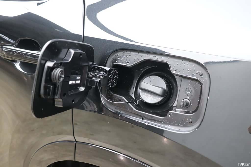 Lexus RX, 2023 27