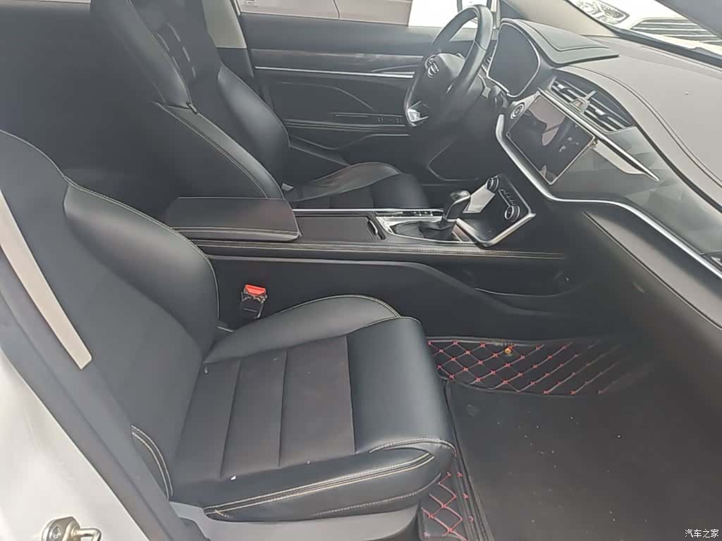 Geely Binray, 2021 25