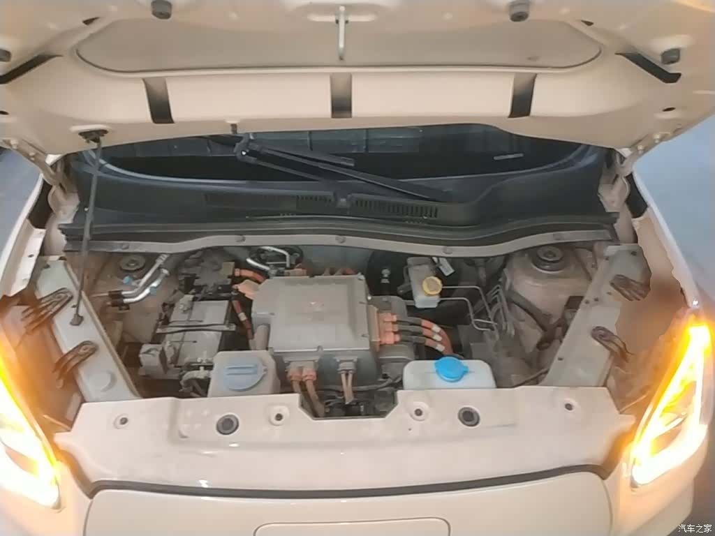 Leapmotor T03, 2022 20