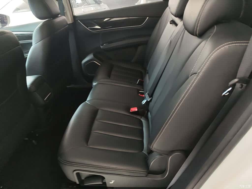 BYD Song, 2018 17