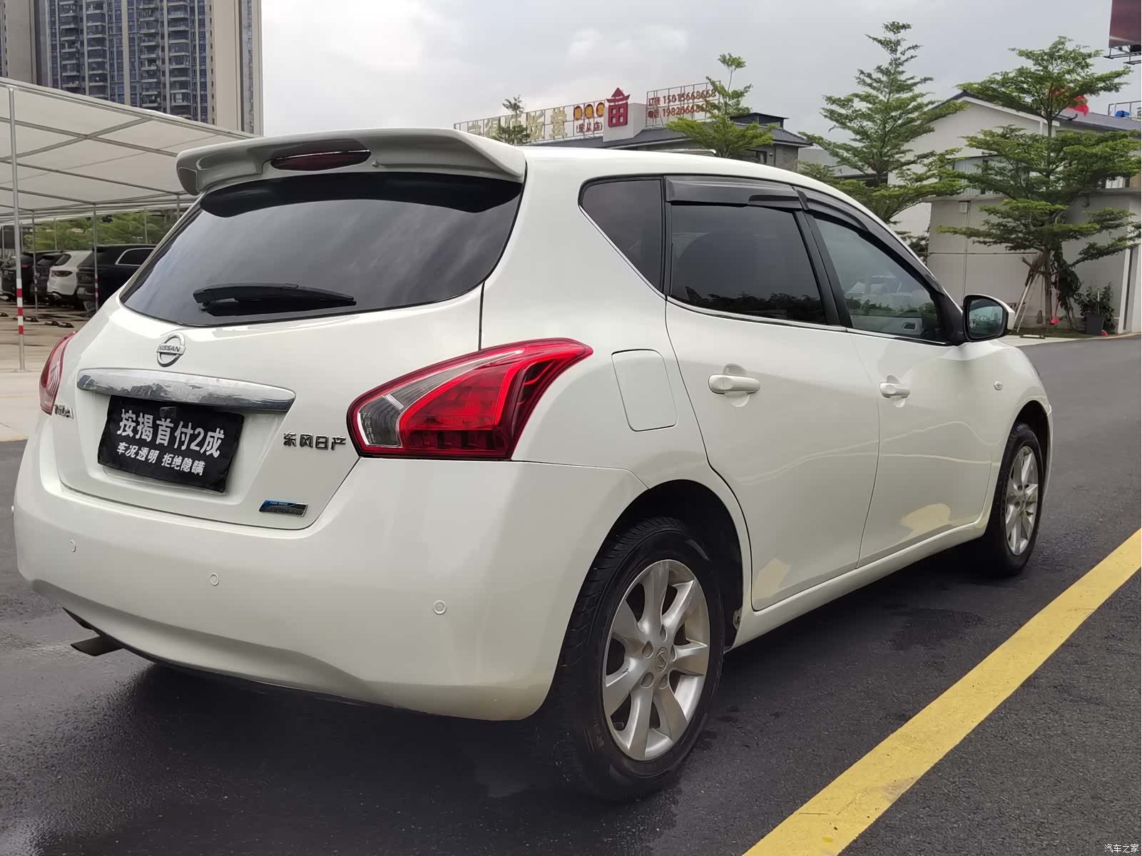 Nissan Tiida, 2012 4