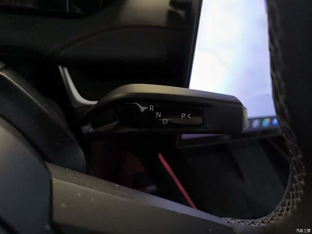 Xiaomi SU7, 2025 7