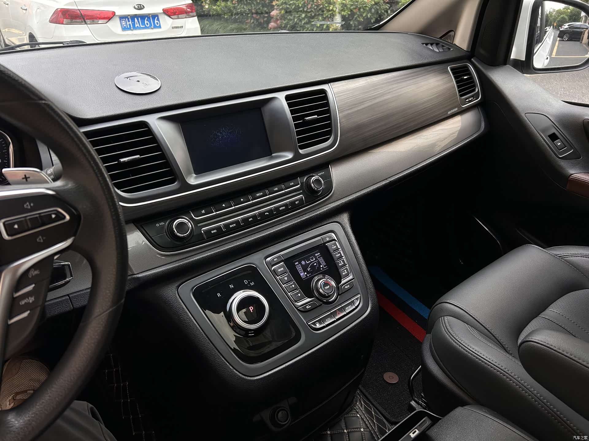 Maxus G10, 2021 15