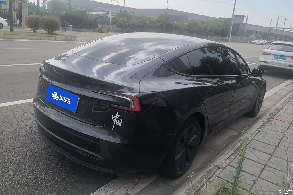 Tesla Model 3, 2026 3