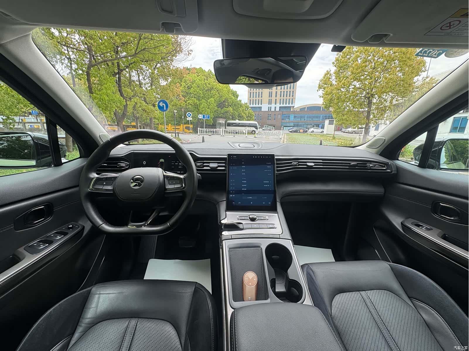 NIO ES6, 2020 13