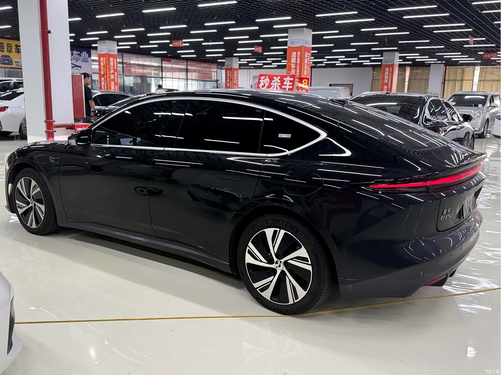 NIO ET5, 2024 все фото
