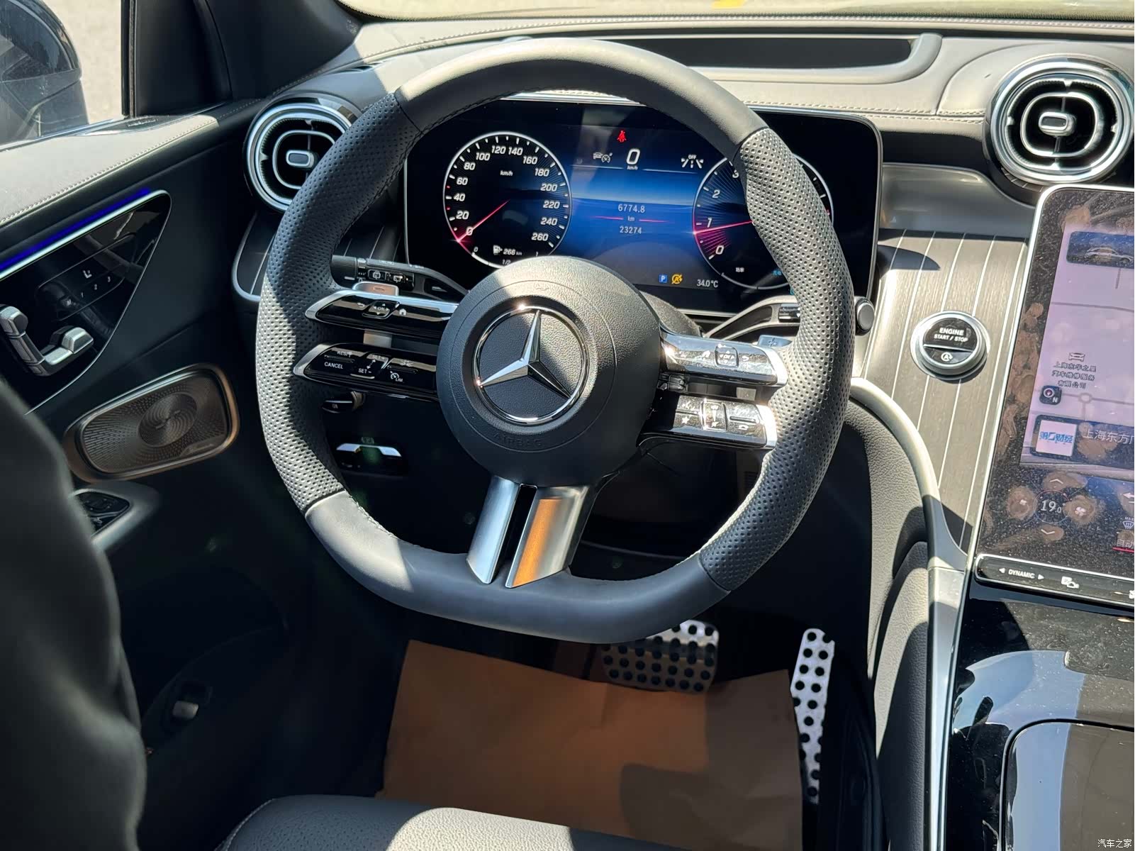 Mercedes-Benz GLC, 2023 10