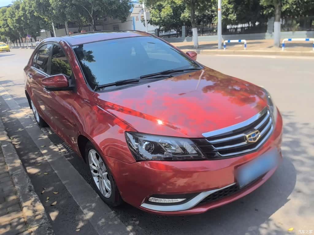 Geely Emgrand, 2015 4