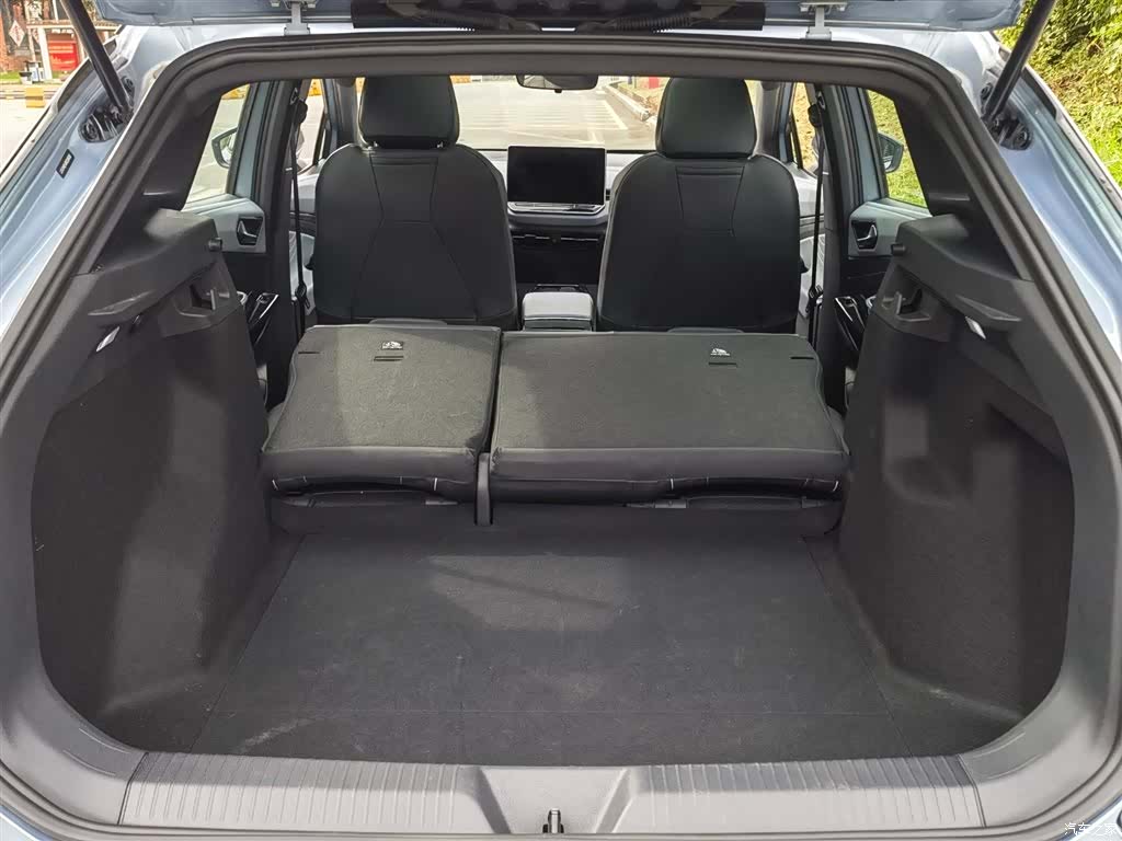 Volkswagen ID.4, 2024 11