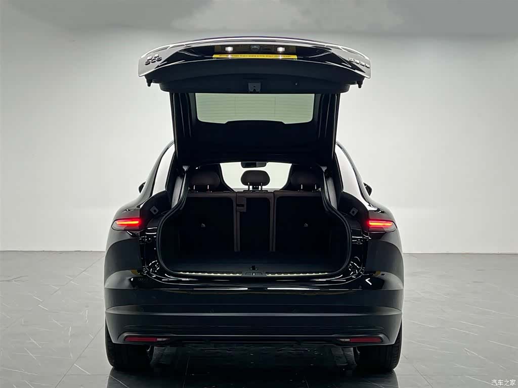 NIO EC6, 2023 11