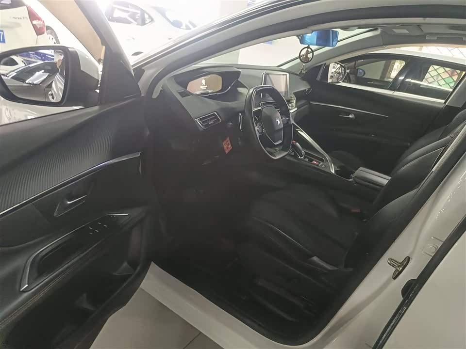 Peugeot 4008 Peugeot 4008