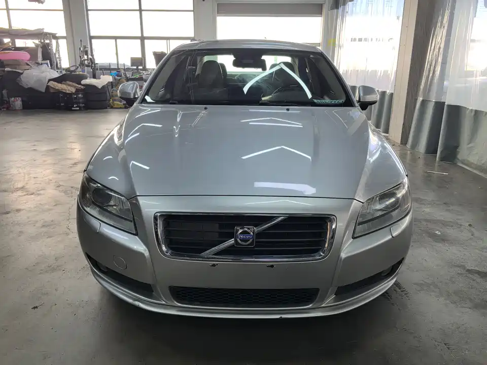 Volvo S80L