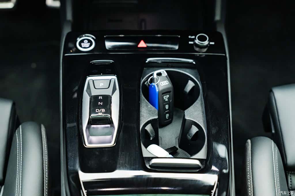 Audi e-tron, 2025 18