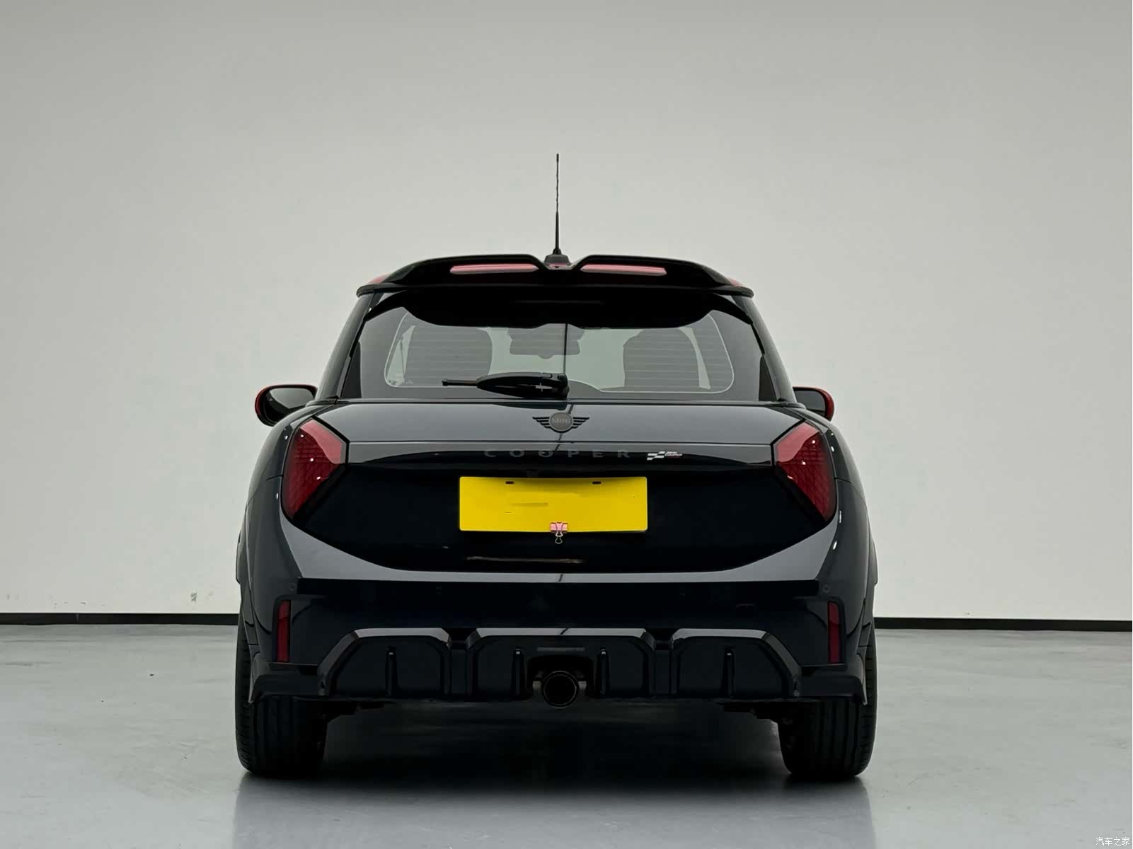 Mini Cooper, 2025 все фото